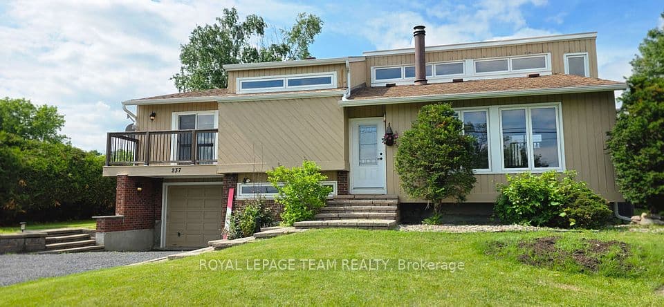 237 Queen West Street, North Dundas, ON K0C 1H0 – main photo
