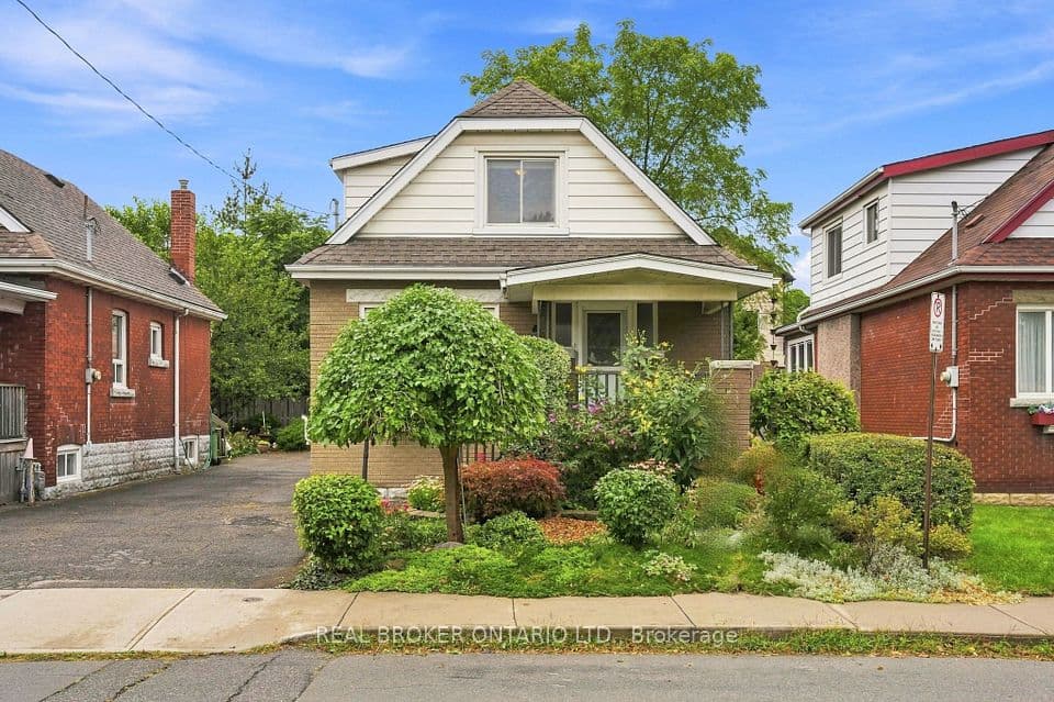 51 Barons Avenue N, Hamilton, ON L8H 5A3 – photo 2