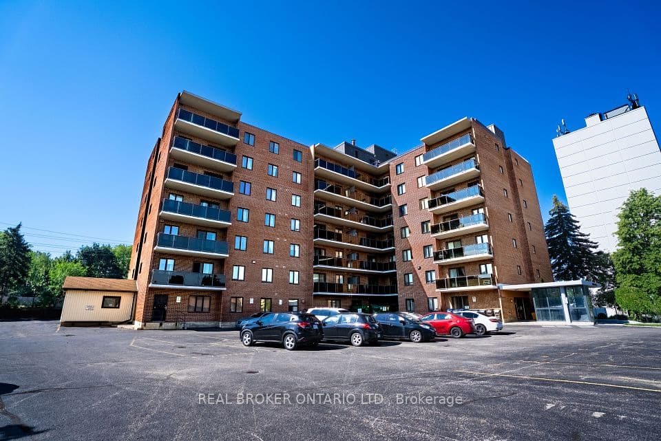 279 Chandler Drive 203, Waterloo, ON N2E 1X6 – photo 3
