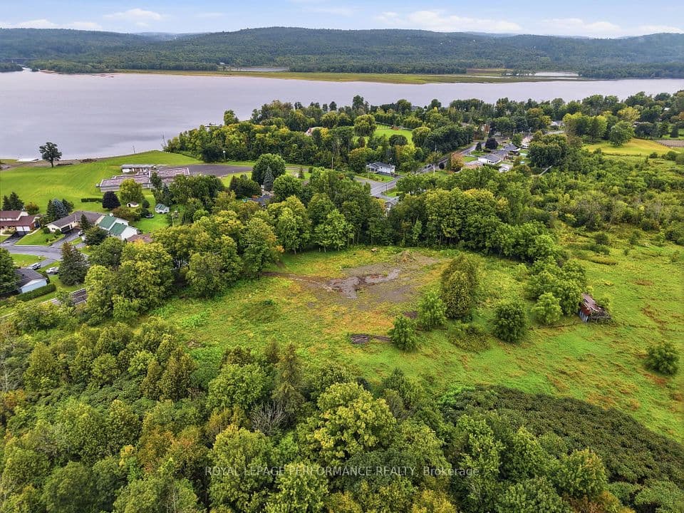 575 Front Road W, Champlain, ON K0B 1K0 – photo 3