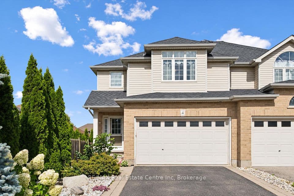 4 HUNT Street, Guelph, ON N1L 1L5 – main photo