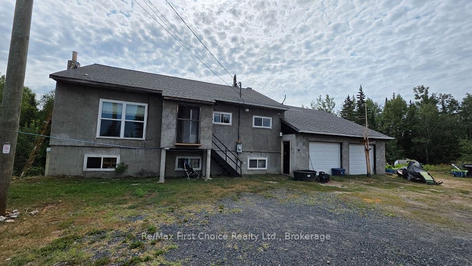2185 E Highway 17 East Highway, Kenora, ON P9N 3W8 – main photo