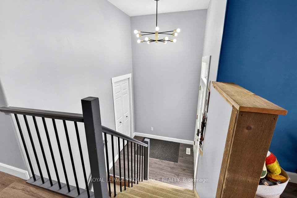733 Tanner Drive, Kingston, ON K7M 8Y2 – photo 3