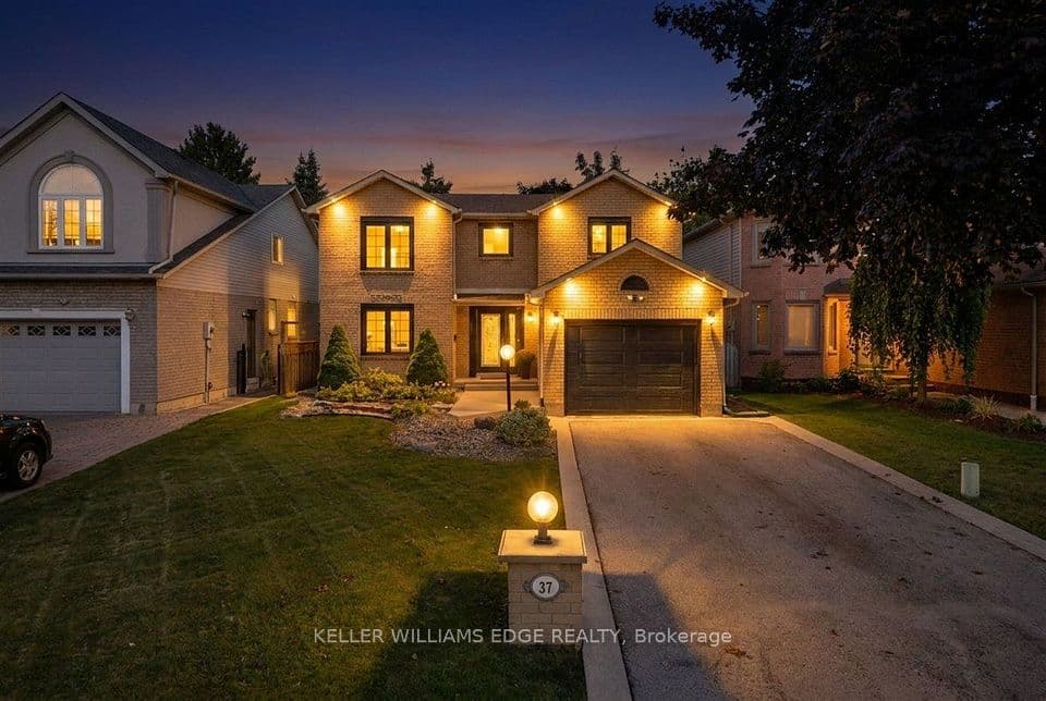 37 Bourbon Court, Hamilton, ON L9B 2E9 – photo 3