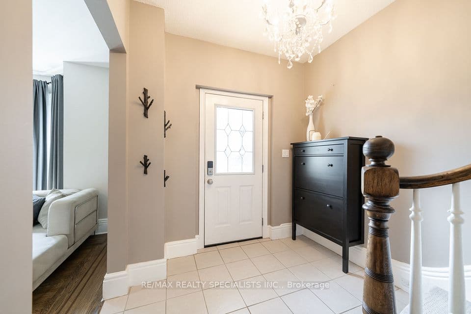 43 Oxford Street, Hamilton, ON L8R 2W9 – photo 3