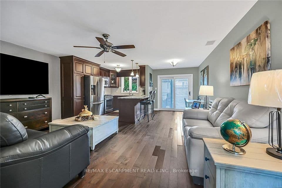 50 Keith Street, Hamilton, ON L8L 3S3 – photo 3