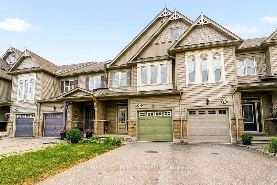 215 Nisbet Boulevard, Hamilton, ON L0R 2H9 – main photo