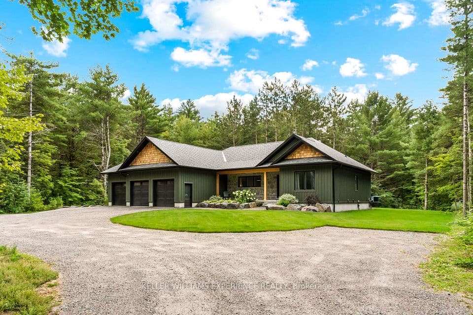 1065 Kilworthy Road, Gravenhurst, ON P0E 1G0 – photo 2