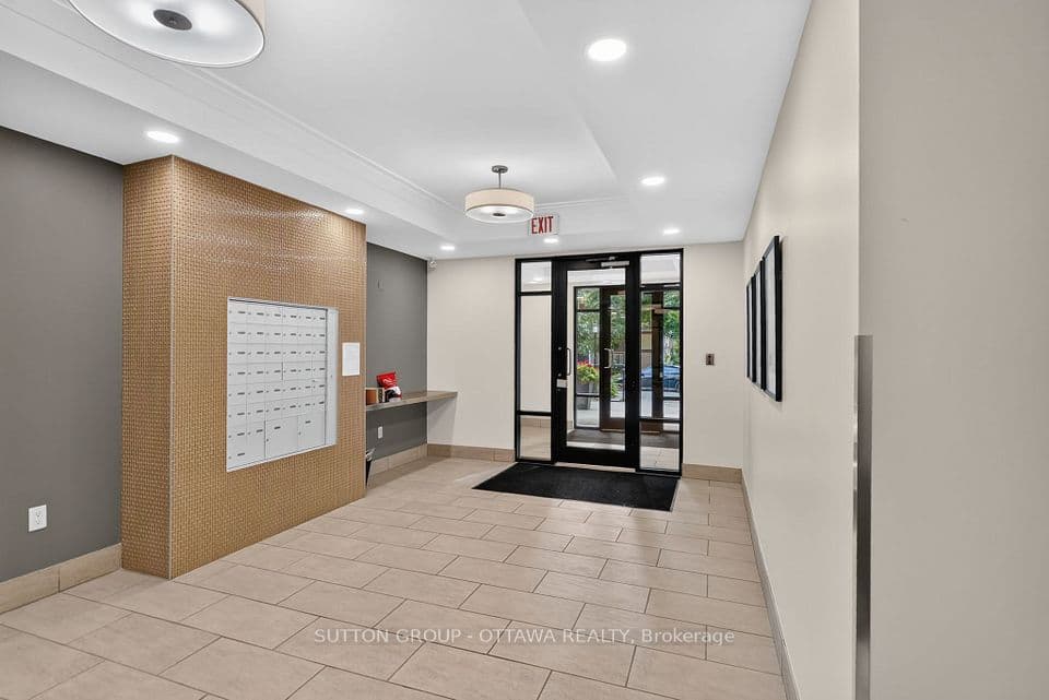 950 MARGUERITE Avenue 103, Overbrook - Castleheights and Area, ON K1K 3T8 – photo 3