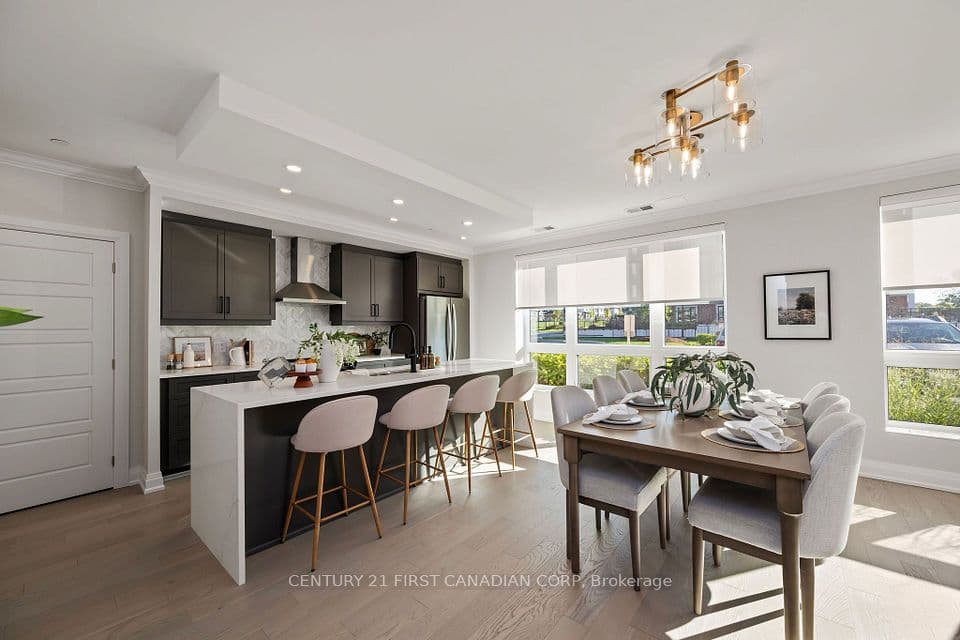 1975 Fountain Grass Drive 103, London South, ON N6K 0M3 – photo 3