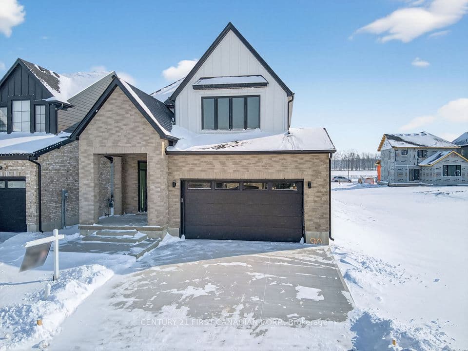 16 Sheldabren Street, North Middlesex, ON N0M 1A0 – photo 2