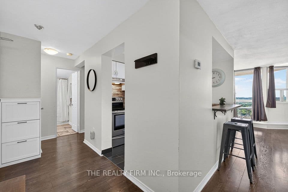 363 Colborne Street 2505, London East, ON N6B 3N3 – photo 3