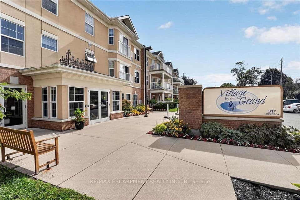 317 Lock Street W 113, Haldimand, ON N1A 0A1 – photo 2