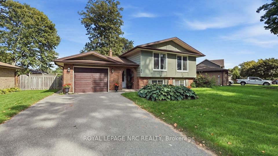 25 Sherwood Forest Trail, Welland, ON L3C 5X7 – photo 3