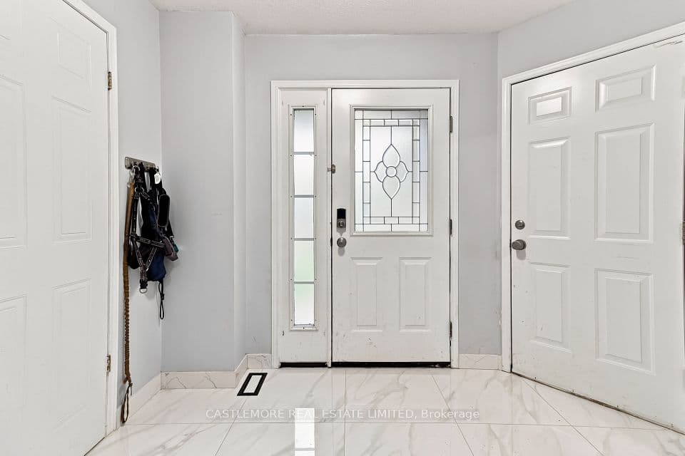 164 Silurian Drive, Guelph, ON N1E 7E7 – photo 2