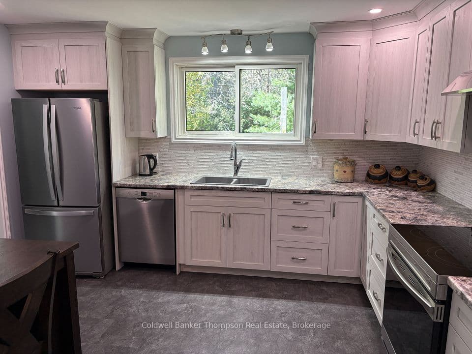 40 Tebby Boulevard, South River, ON P0A 1X0 – photo 2