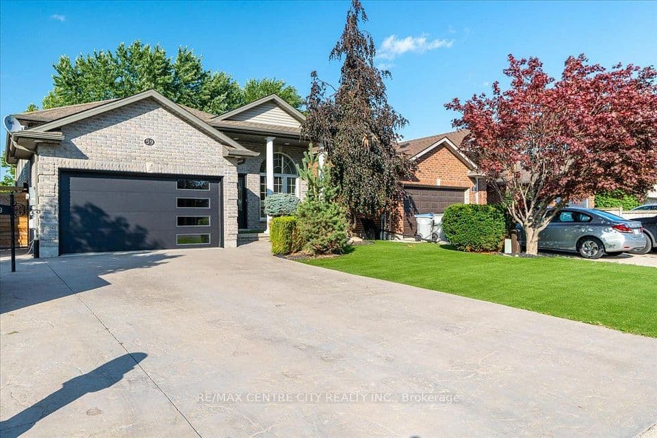 59 Bridle Path, Strathroy-Caradoc, ON N7G 4K3 – photo 2