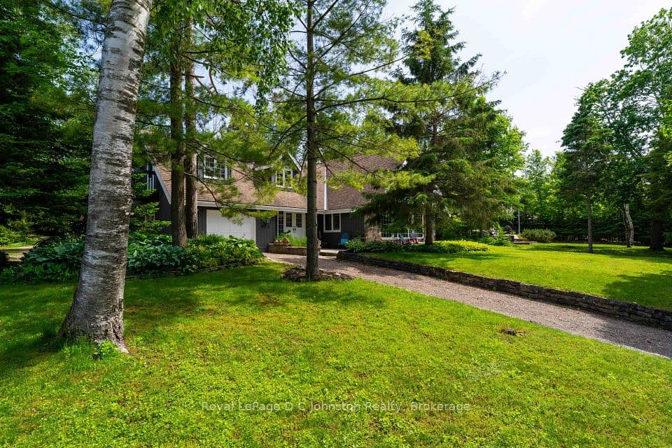 471 Eckford Avenue, Saugeen Shores, ON N0H 2L0 – photo 3