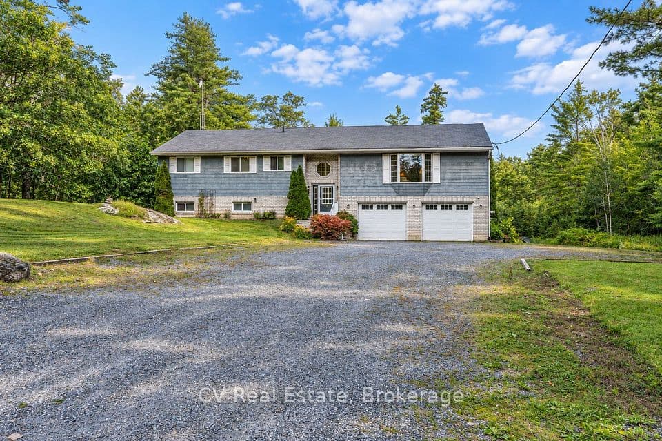 1045 Narrows Road, Gravenhurst, ON P1P 1R2 – photo 2