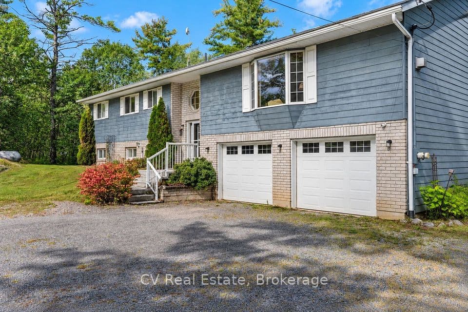1045 Narrows Road, Gravenhurst, ON P1P 1R2 – photo 3