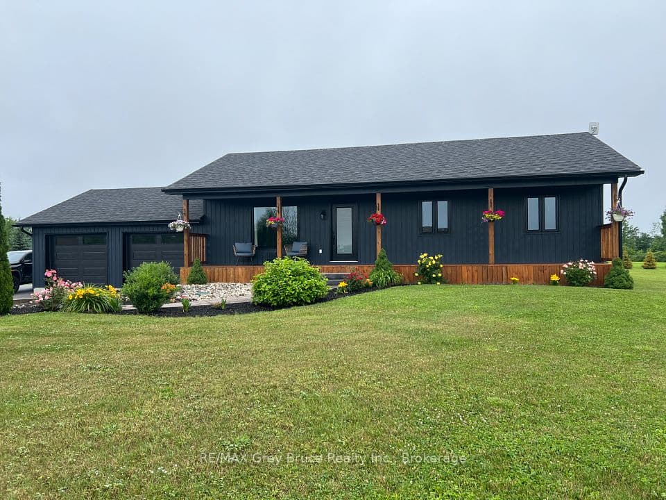 116 PATTERSON Parkway, Georgian Bluffs, ON N0H 2T0 – photo 3