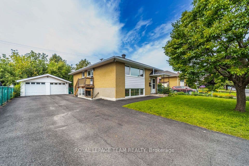 676 Borthwick Avenue, Overbrook - Castleheights and Area, ON K1K 2M2 – main photo