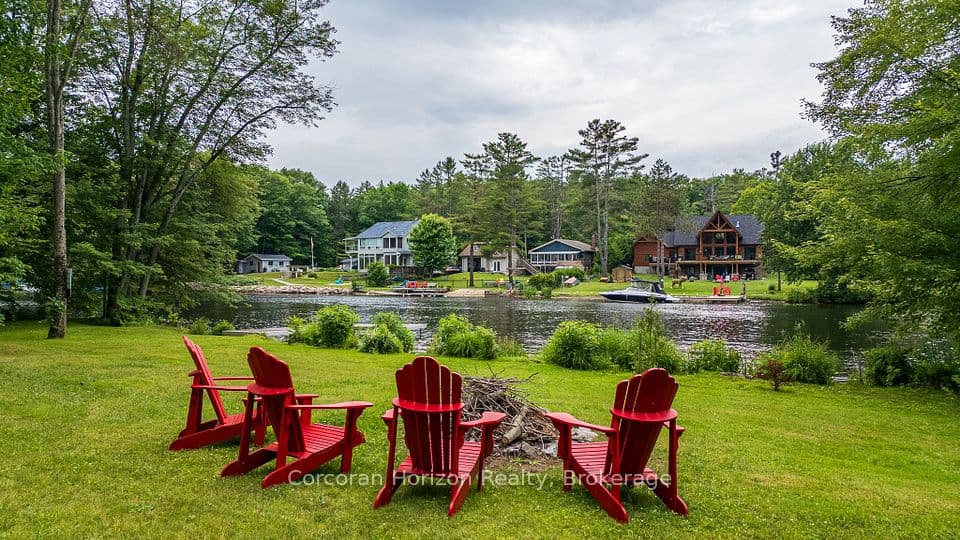 1068 Hartley Road, Gravenhurst, ON P0E 1N0 – photo 3