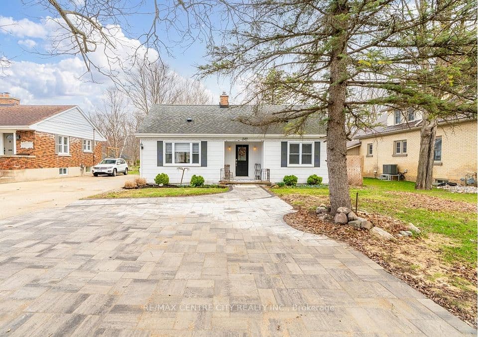 549 Victoria Street, Strathroy-Caradoc, ON N7G 3C2 – photo 2