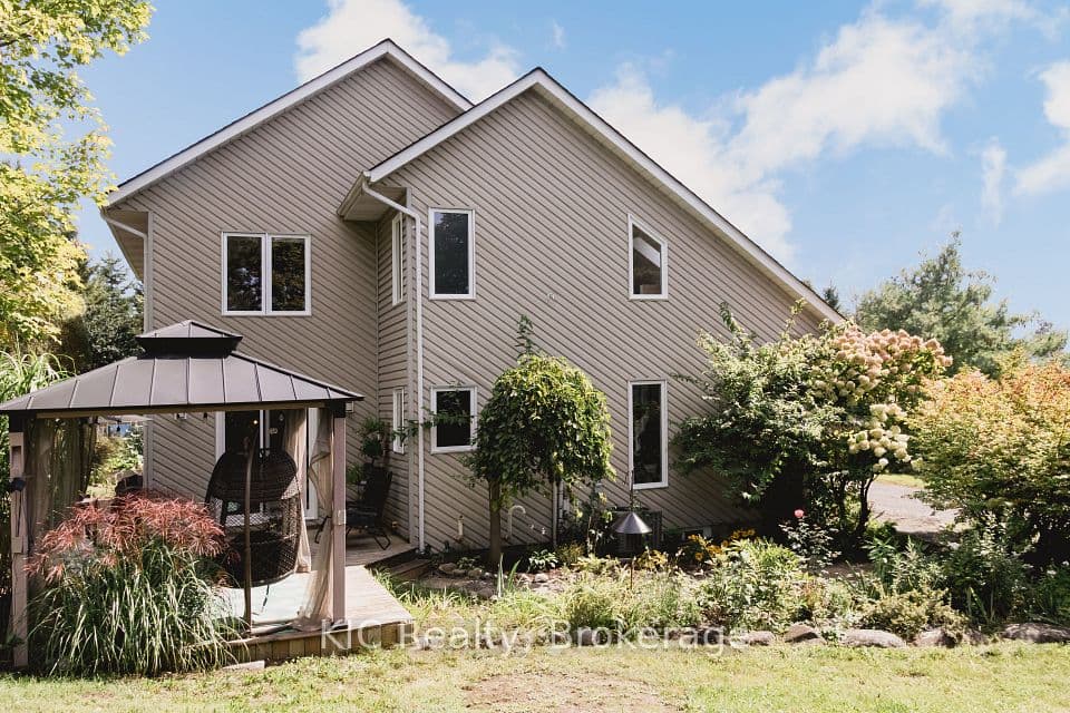 14 Gordon Street, Hamilton Township, ON K0K 1C0 – photo 3