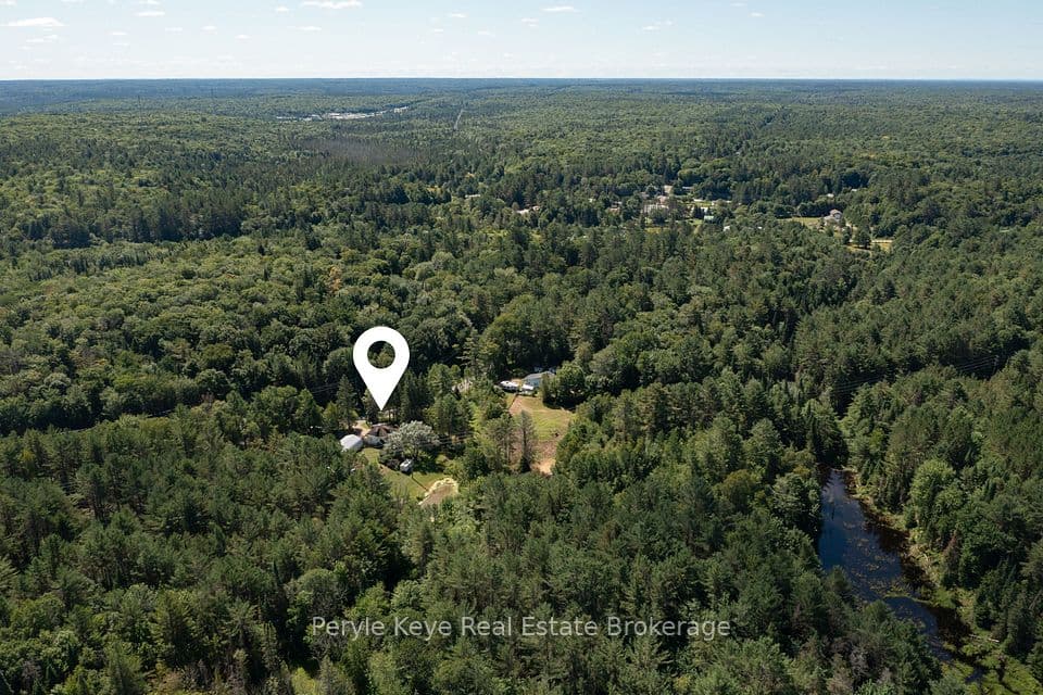 2322 Old Muskoka Road, Huntsville, ON P0B 1M0 – main photo