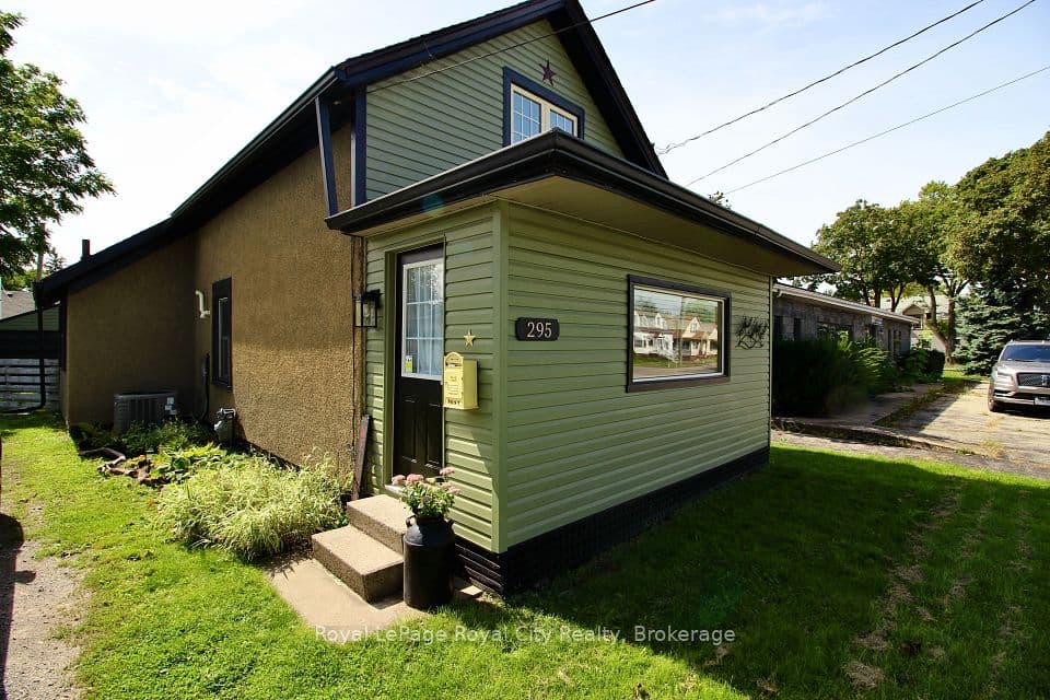 295 Killaly Street E, Port Colborne, ON L3K 1P3 – photo 2