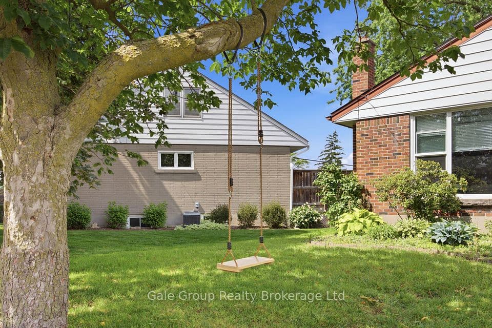 312 Leinster Street, Woodstock, ON N4S 7E7 – photo 3