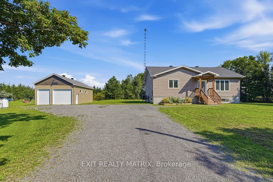 2355 Concession 7 Road, Alfred and Plantagenet, ON K0B 1C0 – main photo