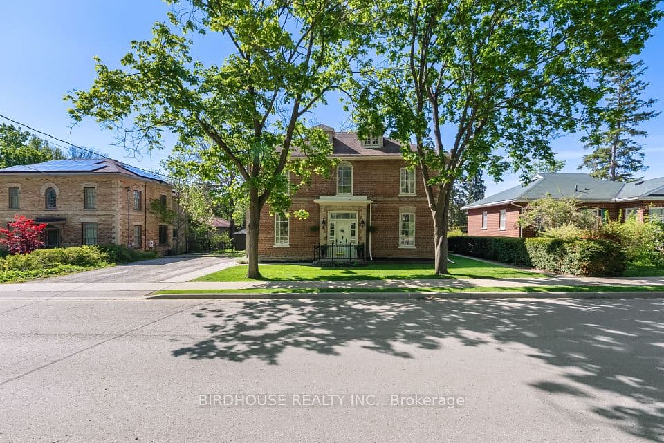 69 Bond Street W, Kawartha Lakes, ON K9V 3R3 – photo 2