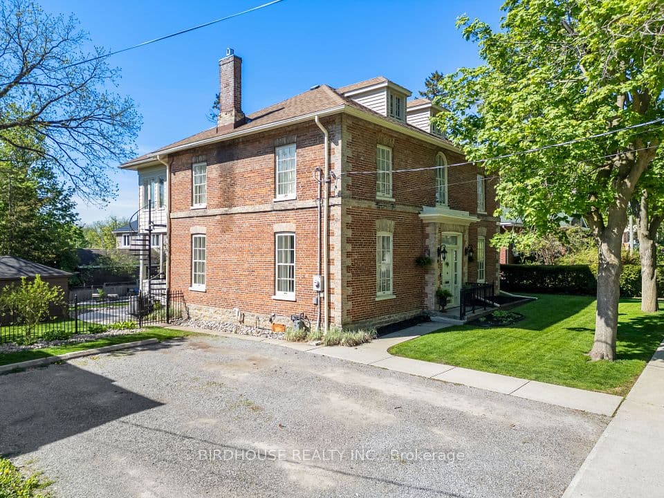 69 Bond Street W, Kawartha Lakes, ON K9V 3R3 – photo 3