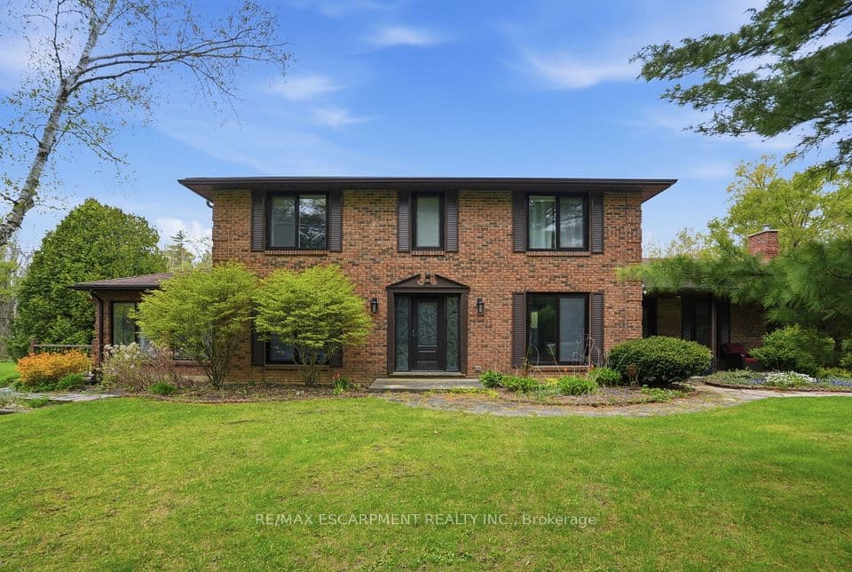 3918 Maddaugh Road, Puslinch, ON N0B 2J0 – main photo