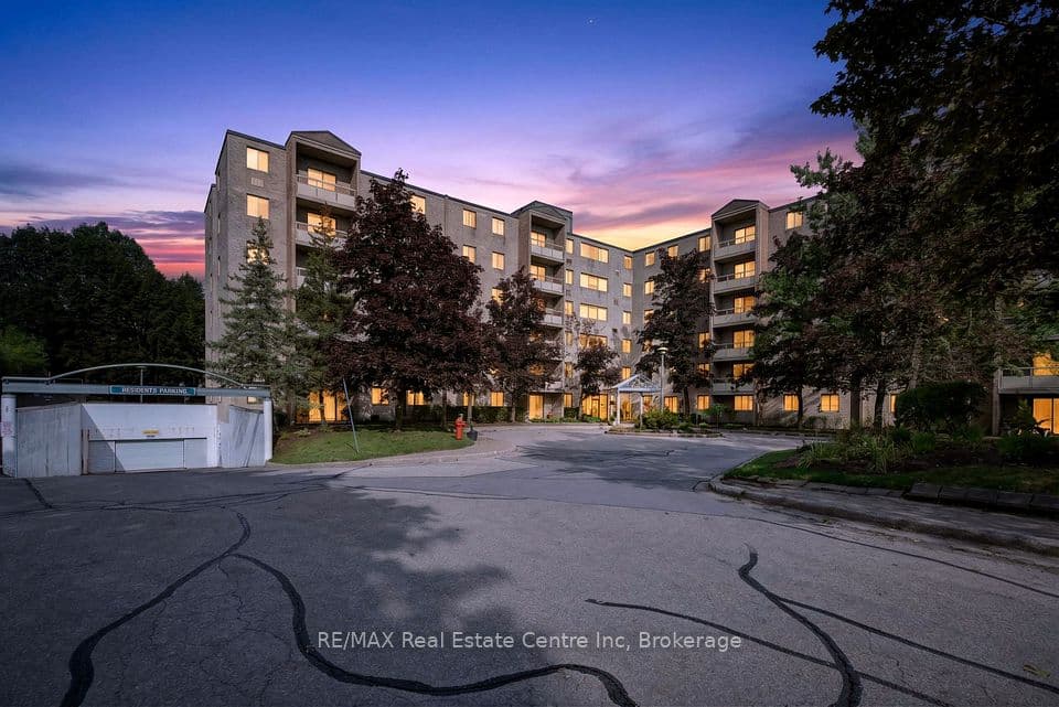 93 Westwood Road 103, Guelph, ON N1H 7J7 – main photo