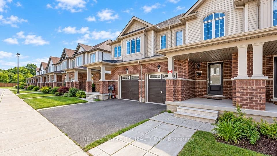 755 Linden Dr Unit 37 Drive, Cambridge, ON N3H 0E4 – photo 2