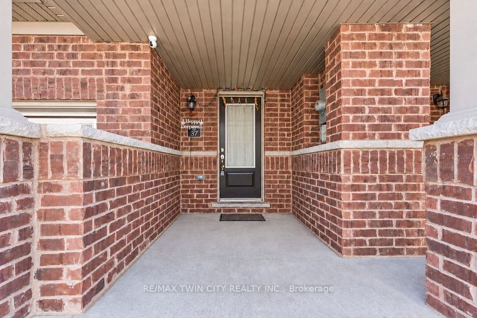 755 Linden Dr Unit 37 Drive, Cambridge, ON N3H 0E4 – photo 3