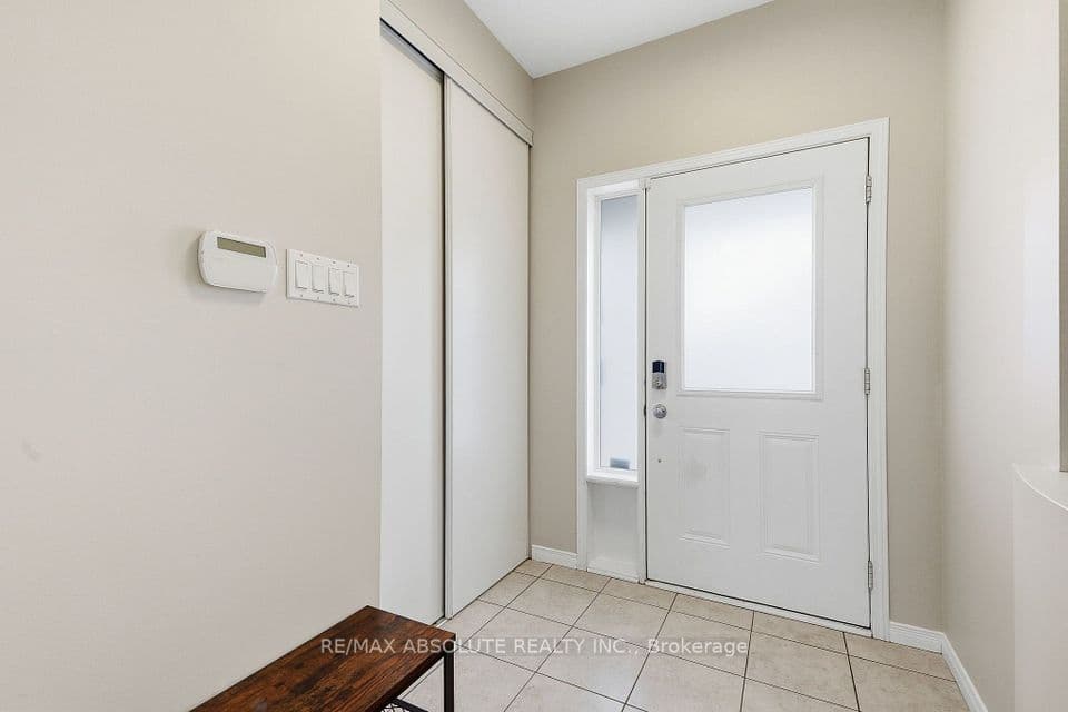 2198 Nantes Street, Orleans - Cumberland and Area, ON K4A 4E5 – photo 3