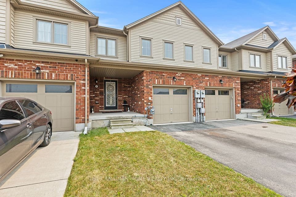 8470 HICKORY Lane N, Niagara Falls, ON L2H 0L3 – photo 2