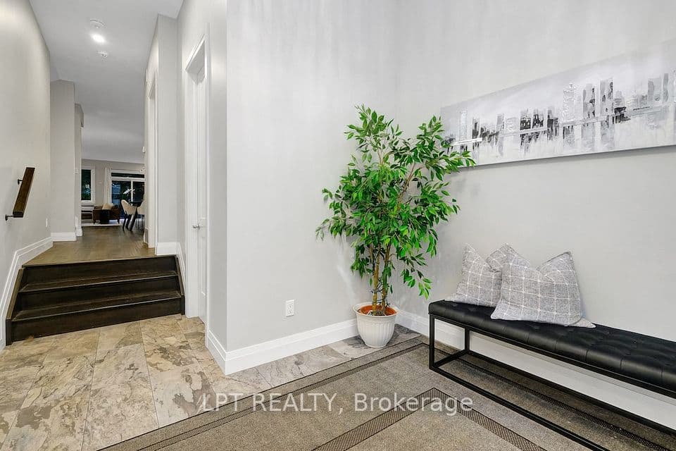 319 Glynn Avenue, Overbrook - Castleheights and Area, ON K1K 1R9 – photo 3