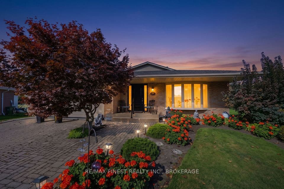 935 Brodie Avenue, Kingston, ON K7M 4P8 – main photo
