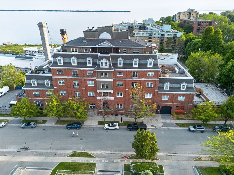 20 Gore Street 402, Kingston, ON K7L 2L1 – photo 2