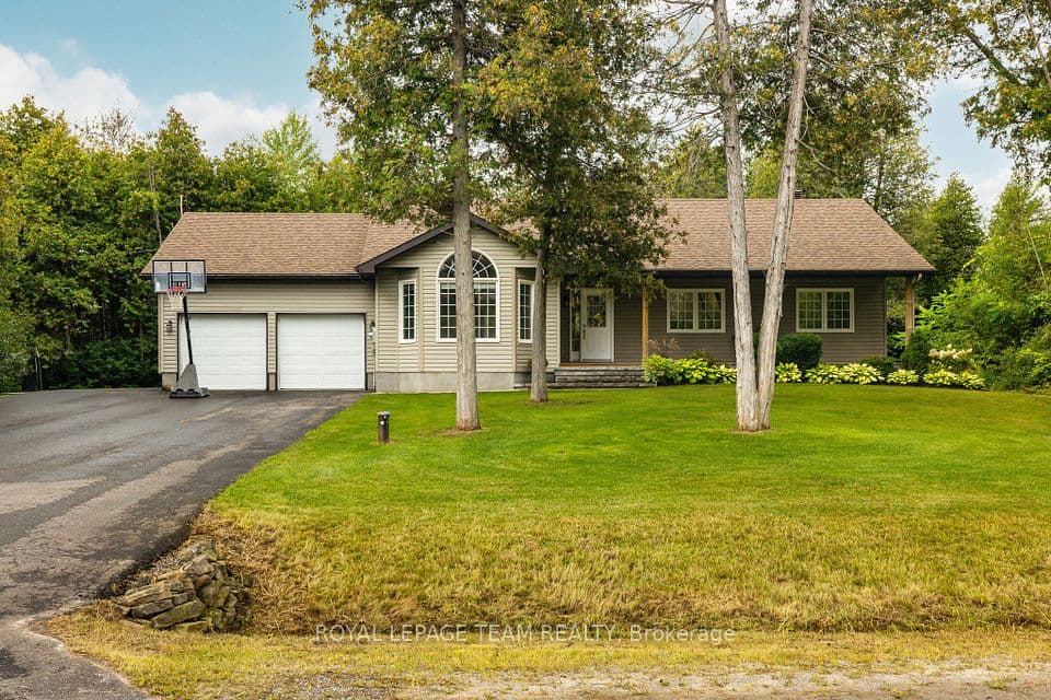 44 Meadowglen Circle, North Grenville, ON K0G 1J0 – main photo