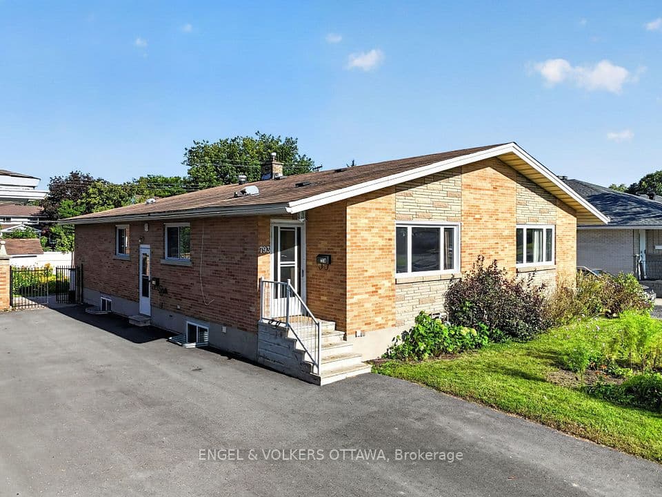 793 Trojan Avenue, Overbrook - Castleheights and Area, ON K1K 2P6 – main photo