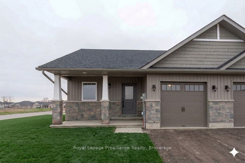 117 Farrington Crescent, Prince Edward County, ON K0K 2T0 – main photo