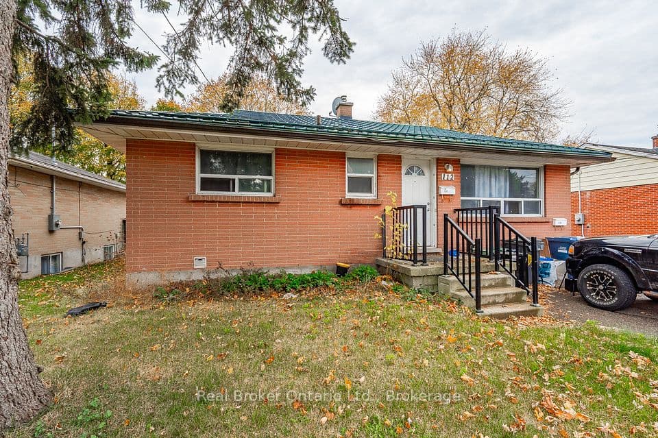 112 Victoria Road N, Guelph, ON N1E 5H3 – main photo