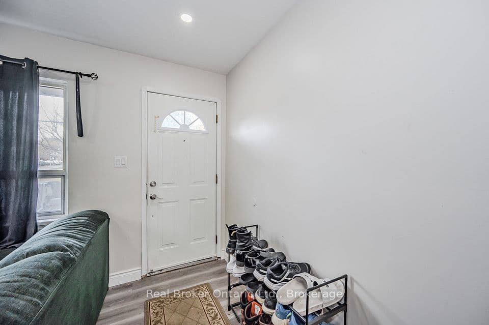 112 Victoria Road N, Guelph, ON N1E 5H3 – photo 3