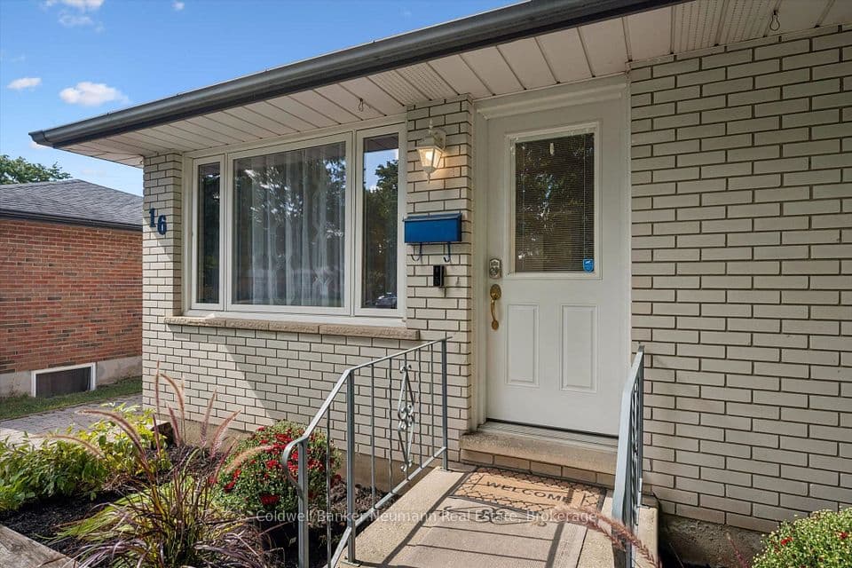 16 Argyle Drive, Guelph, ON N1G 2P2 – photo 3